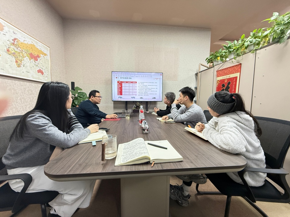 Derun Vehicle's Heavy-Duty Product Training Initiative